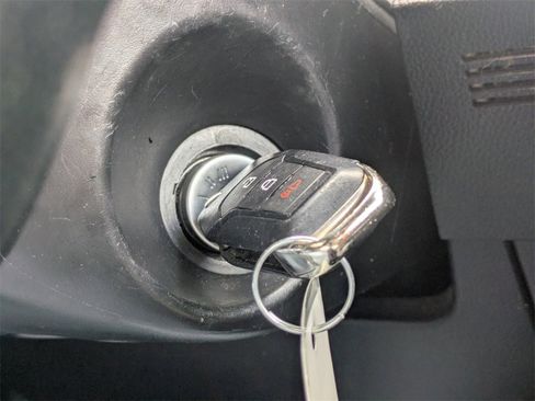 Used 2021 Ford Ranger XLT w/ Equipment Group 301A Mid image 31