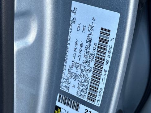 Certified 2025 Toyota Tacoma SR5 image 36