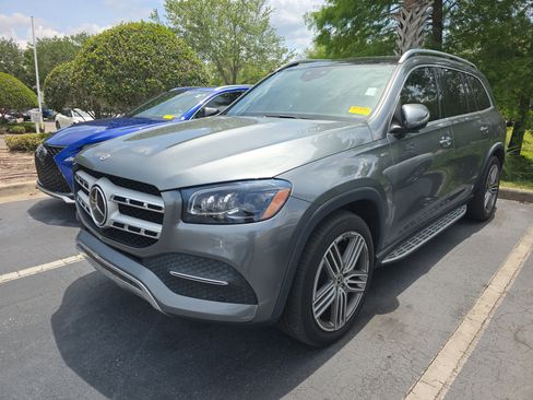 Used 2020 Mercedes-Benz GLS 450 4MATIC image 3