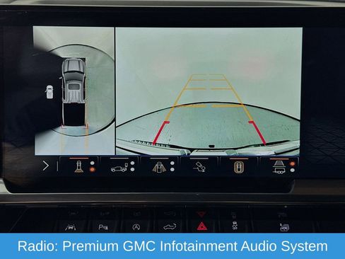 Used 2025 GMC Sierra 1500 SLT image 18