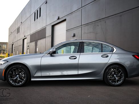 Used 2026 BMW 330i xDrive Sedan AWD/4WD image 10