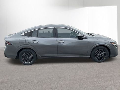 New 2026 Nissan Sentra SV w/ SV Convenience Package image 32