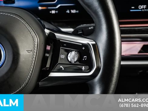 Used 2024 BMW i7 eDrive50 w/ M Sport Package RWD image 27