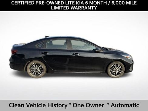 Used 2022 Kia Forte GT-Line w/ GT-Line Premium Package FWD image 3