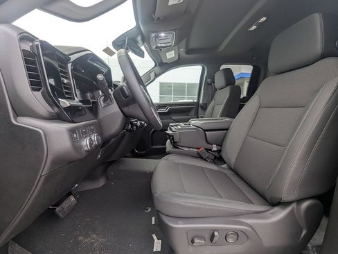 New 2026 GMC Sierra 1500 Elevation image 14