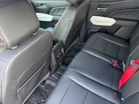 New 2026 GMC Canyon AT4X AWD/4WD image 9