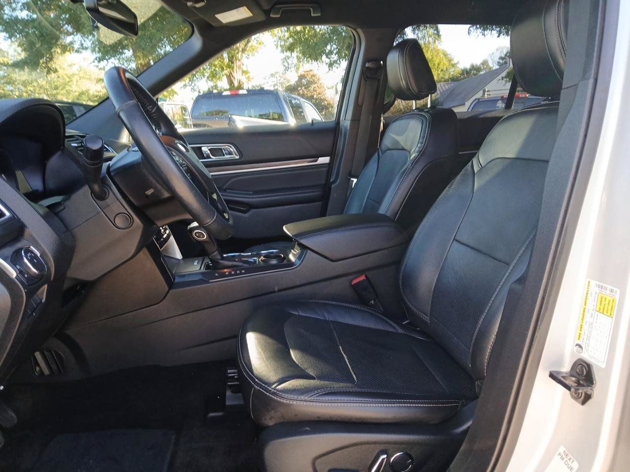 Used 2018 Ford Explorer Limited FWD image 21