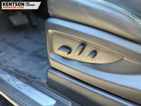Used 2020 GMC Yukon SLT AWD/4WD image 28
