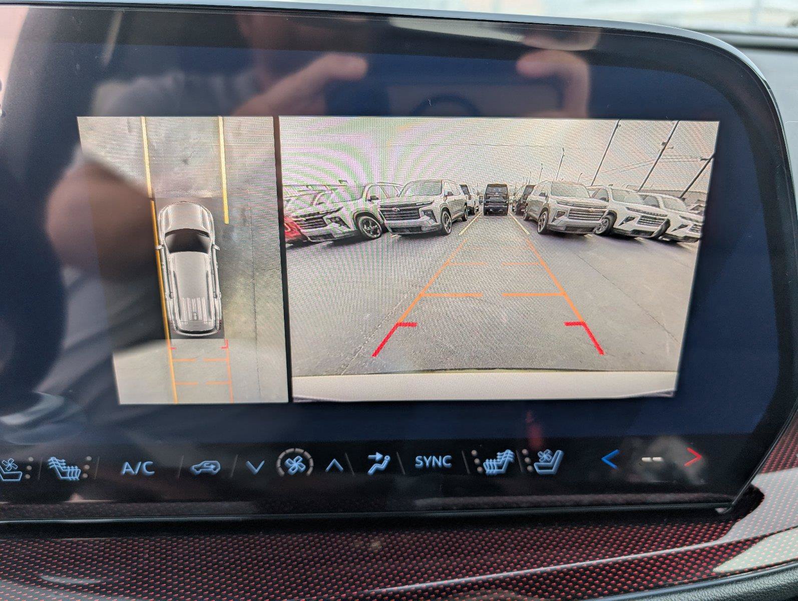 New 2027 Chevrolet Traverse RS w/ LPO, Floor Liner Package FWD image 17