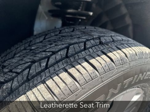 New 2026 Buick Enclave Preferred w/ LPO, Floor Liner Package AWD/4WD image 31