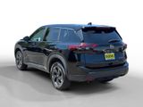 Used 2024 Nissan Rogue SV image 3