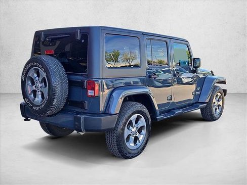 Used 2017 Jeep Wrangler Unlimited Sahara w/ Connectivity Group image 5