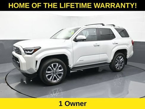 Used 2025 Toyota 4Runner Limited AWD/4WD image 2