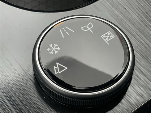 Certified 2023 Nissan Rogue SL w/ SL Premium Package image 29