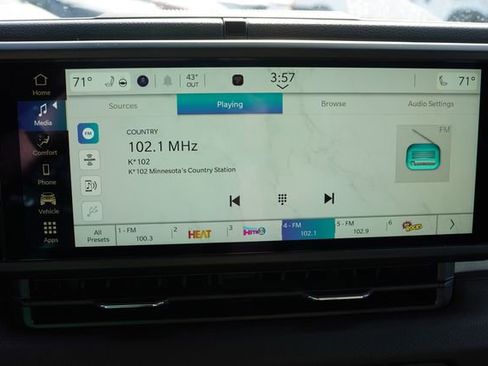 New 2026 Jeep Gladiator Sport image 13