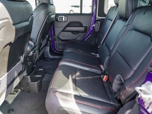 New 2026 Jeep Wrangler Unlimited Rubicon image 19