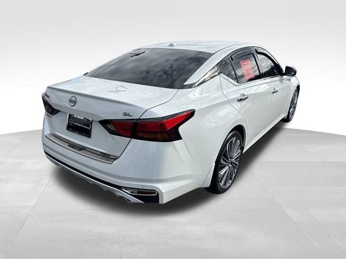 Used 2024 Nissan Altima 2.5 SL image 6