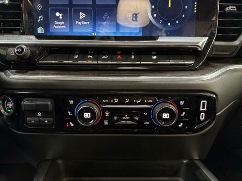 Used 2024 Chevrolet Silverado 3500 LTZ w/ LTZ Premium Package image 26