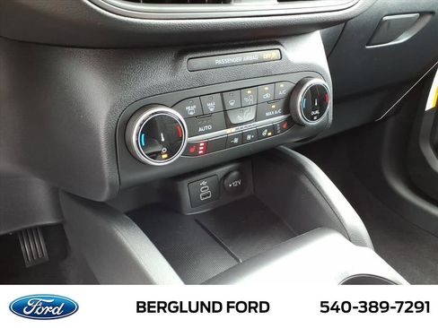 New 2026 Ford Escape Active w/ Cold Weather Package image 17