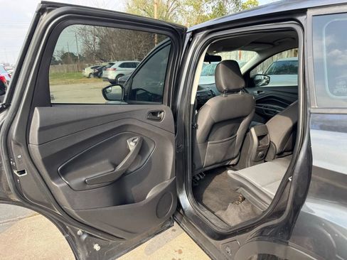 Used 2018 Ford Escape S FWD image 17