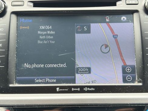 Used 2018 Toyota Highlander XLE AWD/4WD image 26