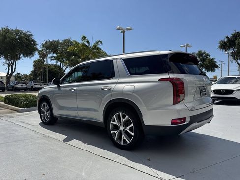 Used 2022 Hyundai Palisade SEL w/ 8P Bench Seat Package AWD/4WD image 26