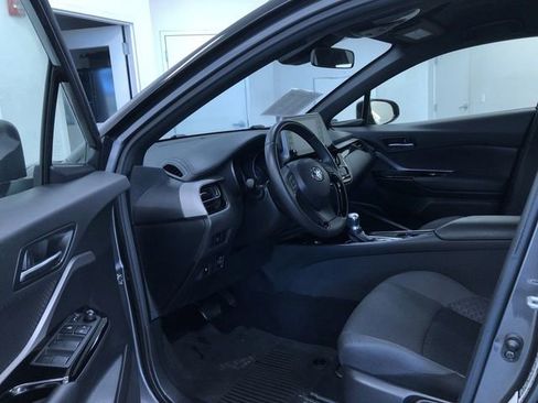 Used 2021 Toyota C-HR Nightshade image 12