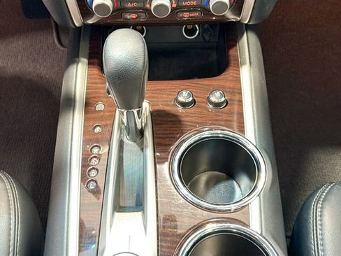 Used 2015 Nissan Pathfinder Platinum image 15
