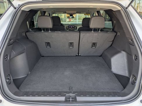 Used 2023 Chevrolet Equinox LS w/ LS Convenience Package FWD image 25
