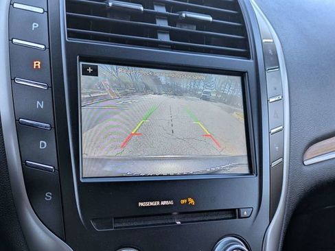 Certified 2019 Lincoln MKC Reserve w/ MKC Technology Package image 20