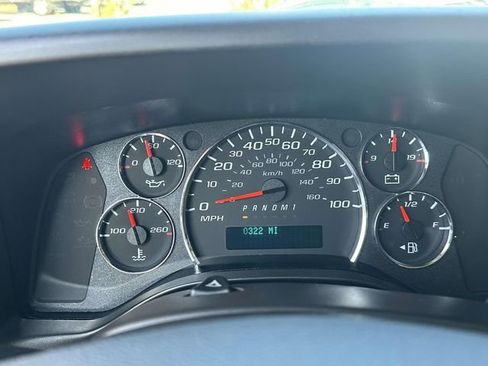 Used 2023 GMC Savana 2500 Work Van w/ Driver Convenience Package image 43