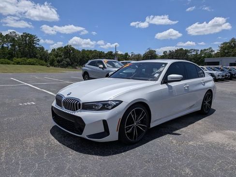 Used 2024 BMW 330i Sedan w/ M Sport Package RWD image 7