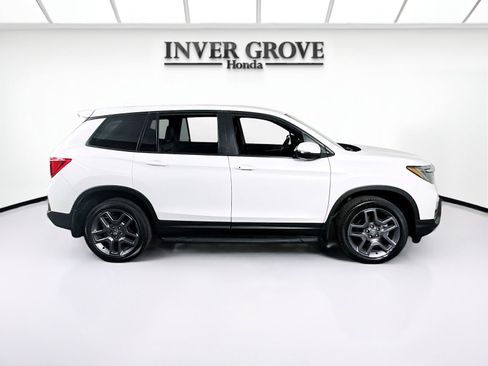 Used 2023 Honda Passport EX-L image 4