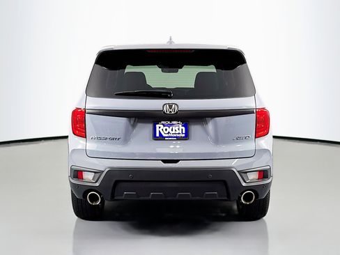 Certified 2023 Honda Passport EX-L image 6