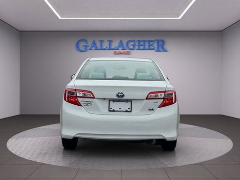 Used 2014 Toyota Camry LE image 6