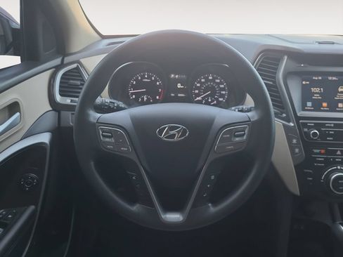 Used 2018 Hyundai Santa Fe Sport w/ 2.4L Value Package 02 FWD image 12