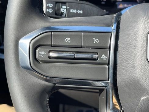 New 2026 GMC Canyon Elevation w/ Convenience Package RWD image 8