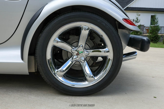 Used 2002 Chrysler Prowler RWD image 87