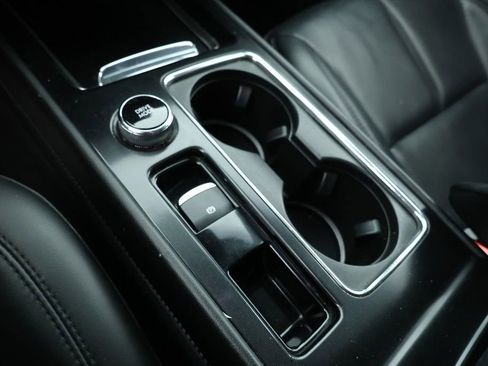 Used 2022 Lincoln Corsair AWD w/ Equipment Group 101A image 13