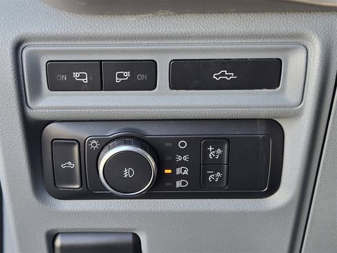 Used 2021 Ford F150 XLT w/ Equipment Group 302A High image 20