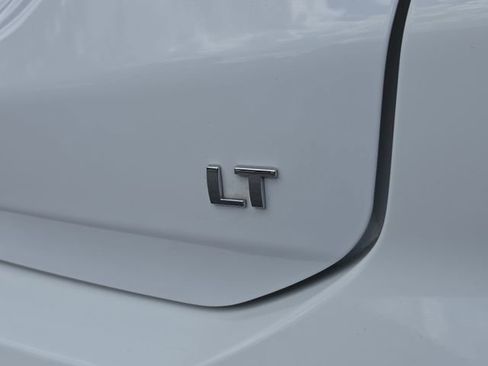 Used 2022 Chevrolet Equinox LT image 13