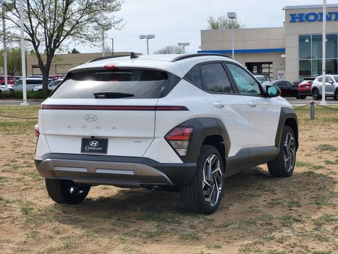 Used 2026 Hyundai Kona SEL Premium AWD/4WD image 3