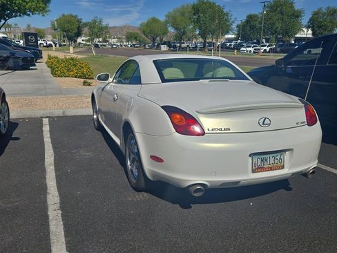 Used 2003 Lexus SC 430 Convertible RWD image 2