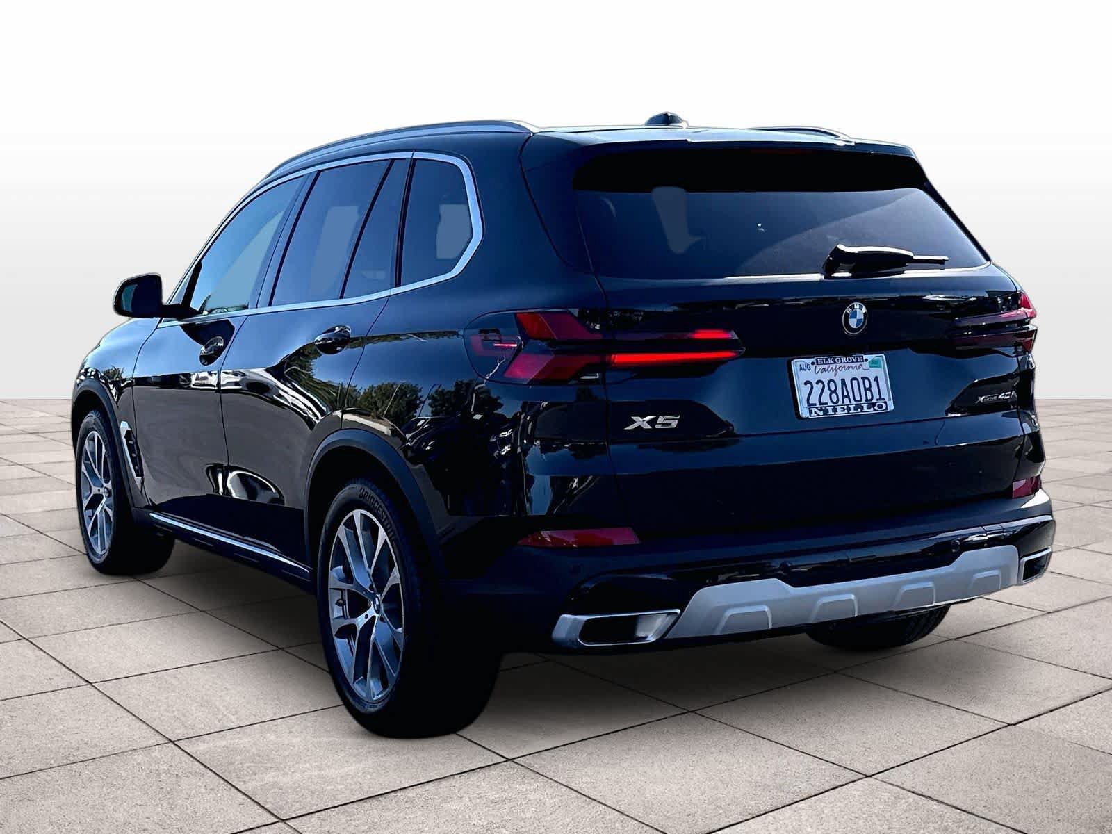 Used 2026 BMW X5 xDrive40i AWD/4WD image 6