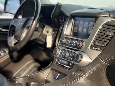 Used 2015 Chevrolet Suburban LT AWD/4WD image 12