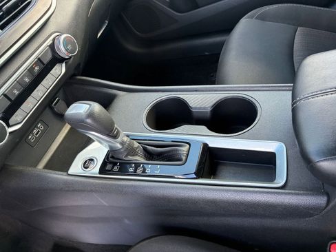 Used 2025 Nissan Altima 2.5 SV image 41