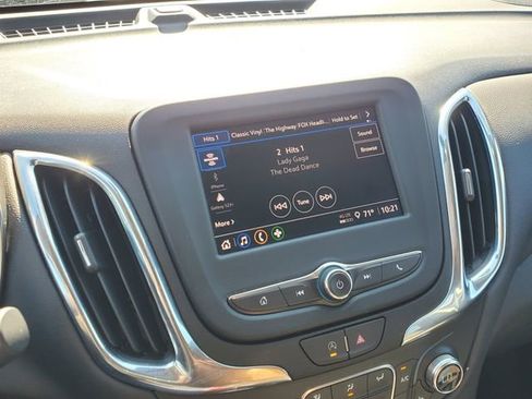 Certified 2023 Chevrolet Equinox LT FWD image 30