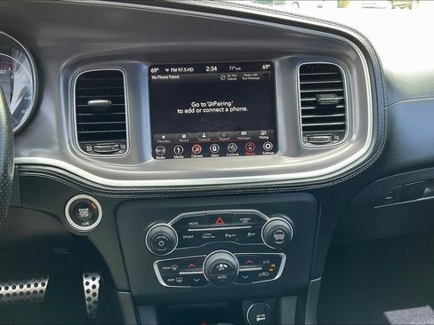 Used 2019 Dodge Charger R/T w/ Plus Group RWD image 20