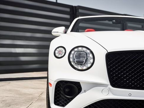 Used 2020 Bentley Continental GT AWD/4WD image 9