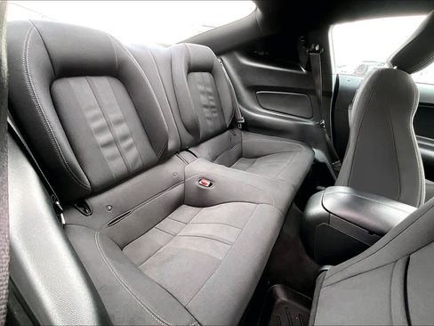 Used 2022 Ford Mustang GT RWD image 20